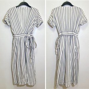 GAP - linen blend true wrap midi dress with pockets